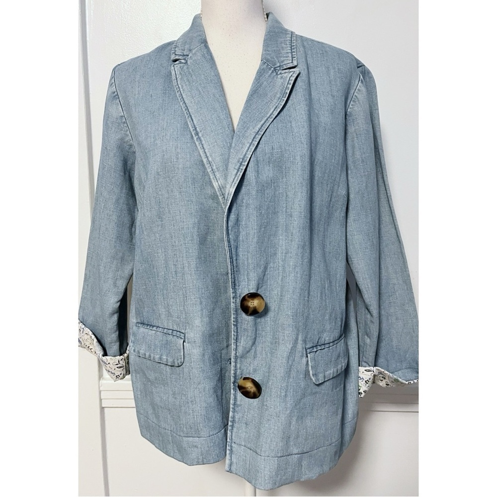 J. Jill • Light Denim Two Button Blazer Jacket